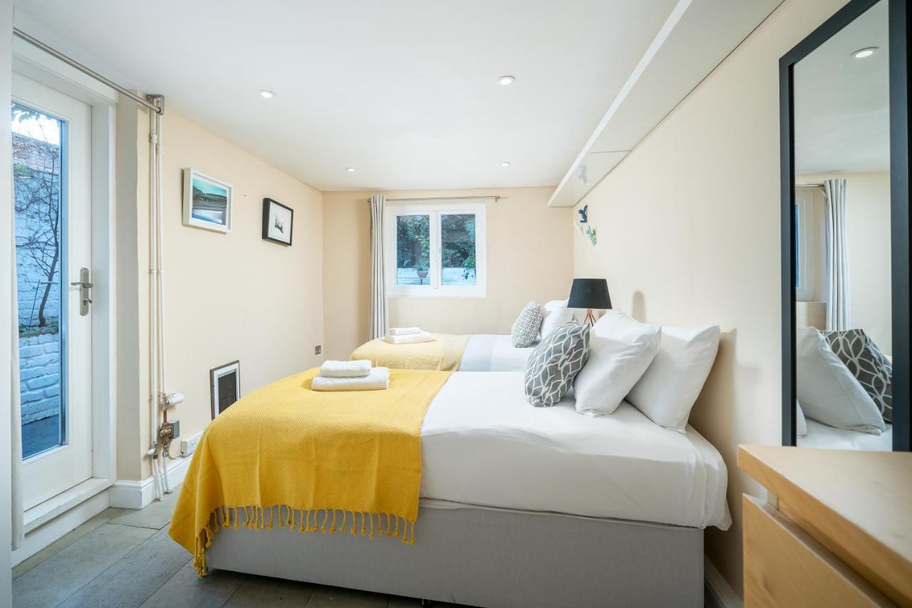 Sleek Flat With Communal Courtyard 런던 외부 사진